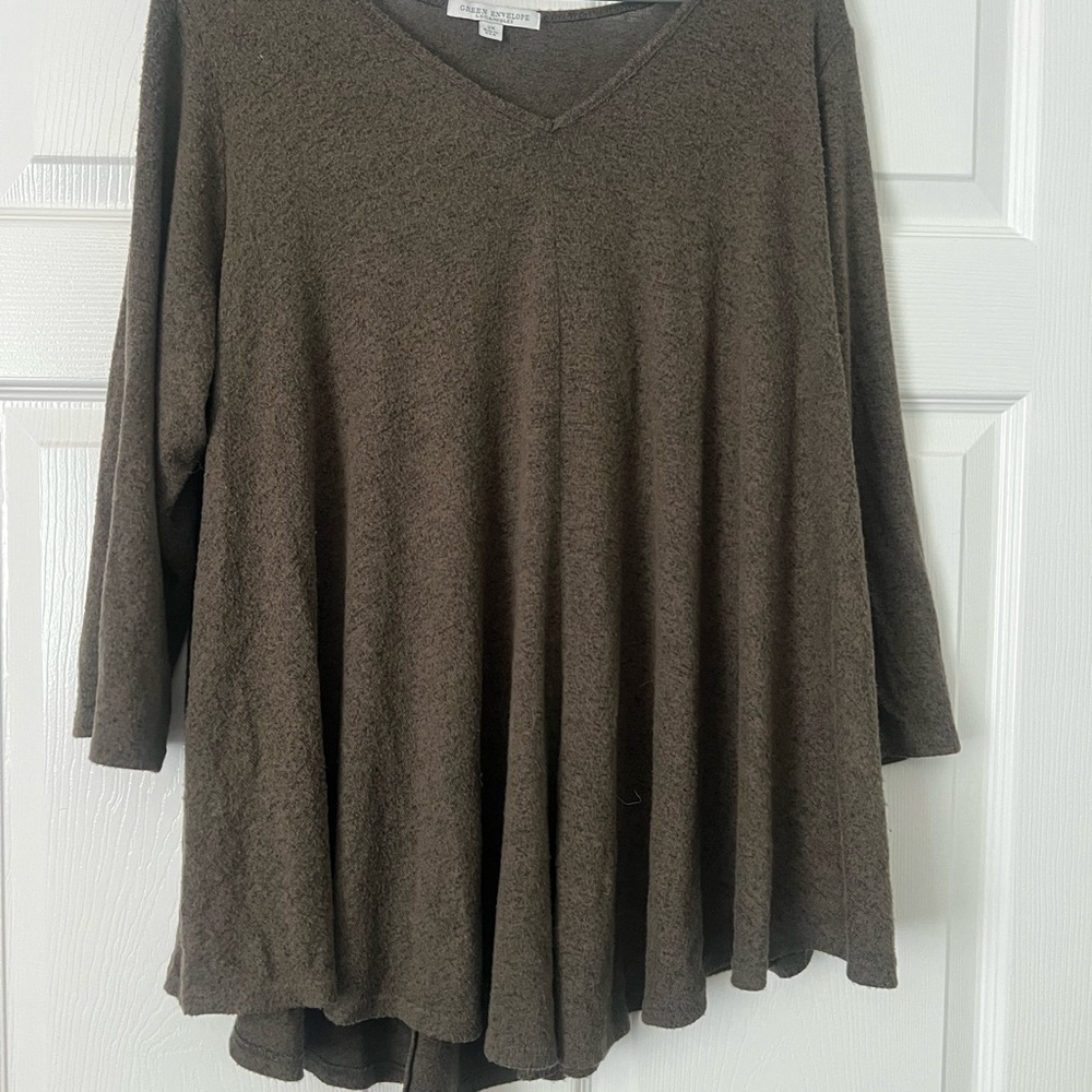 Women's Brown/Forest green V-Neck Top